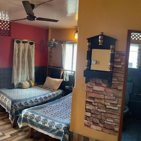 Calcutta Backpackers Homestay -Only For Backpackers & Travellers Exterior photo