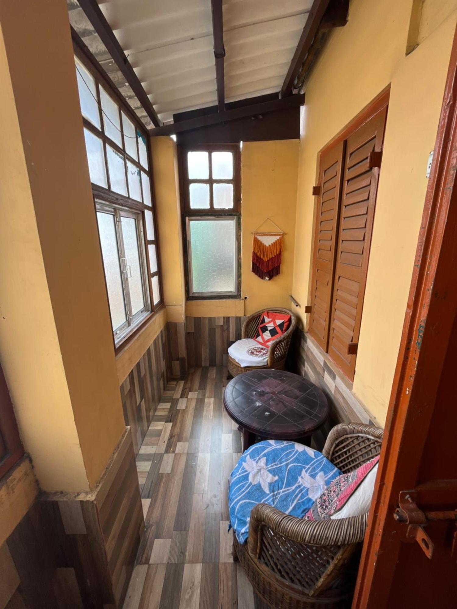 Calcutta Backpackers Homestay -Only For Backpackers & Travellers Exterior photo